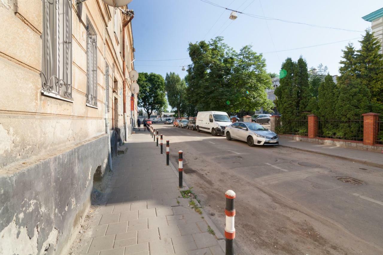 Delux Leopolli Apartments Near Shopping Mall Forum Львов Экстерьер фото
